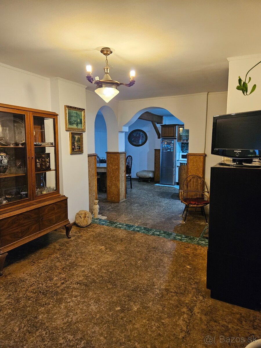 4izbový rodinný dom Rastislavova ul.Piešťany - 10