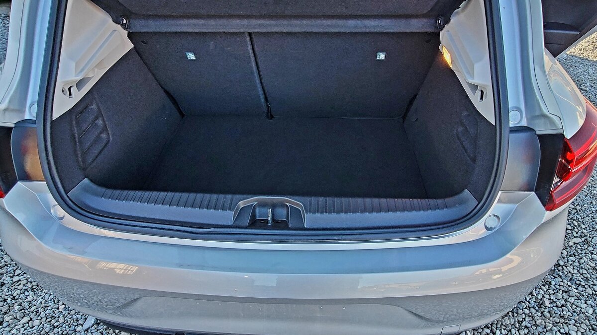 Renault Clio E- tech Hybrid 1,6i-67kw +35kw elektromotor - 10