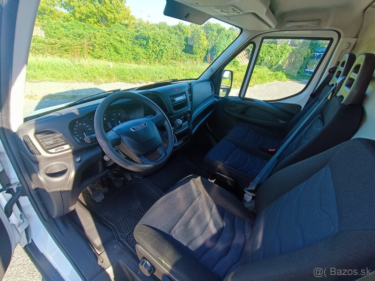 Iveco Daily 352S14 - 2.3 100kw 2018 L3H2 - 10