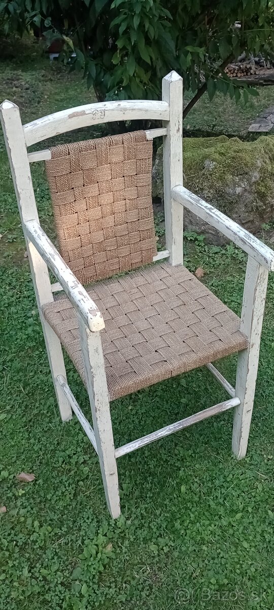 Stolička -polokreslo - 10