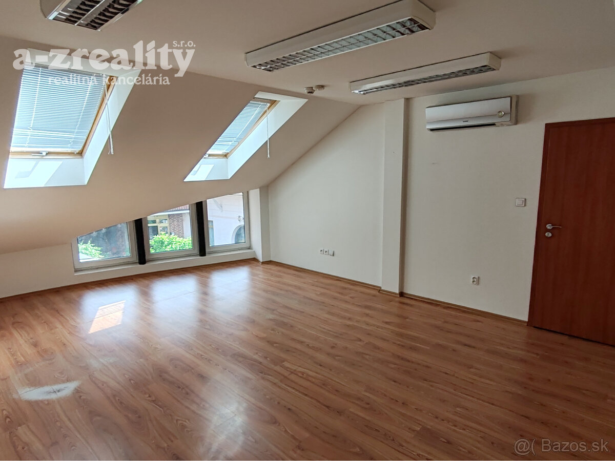 Investičná príležitosť v centre Komárna - 10