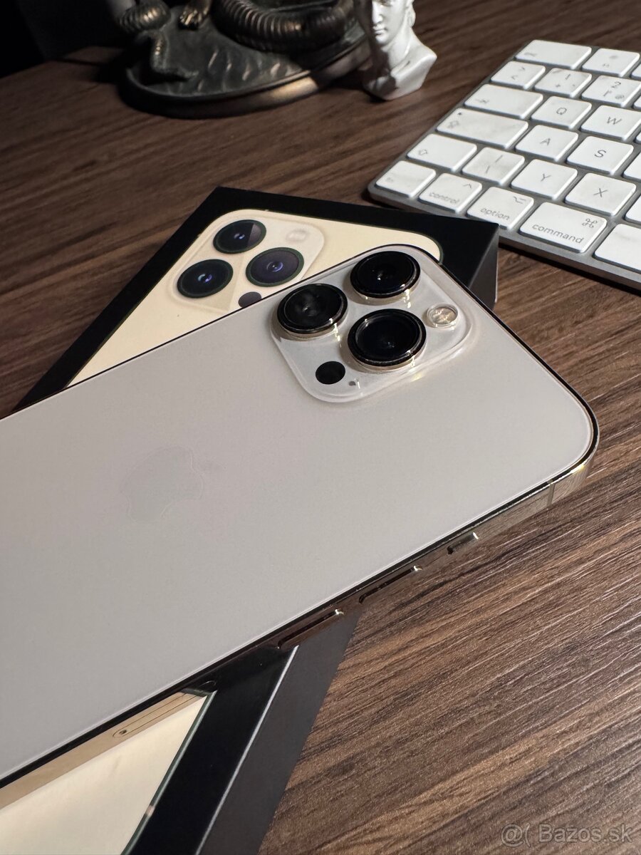 iPhone 13 Pro 128GB Zlatý - 10