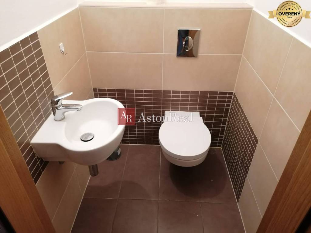 IBA U NÁS Vkusný 2-izbový ateliér, 58m, Pod Sokolice,Trenčí - 10