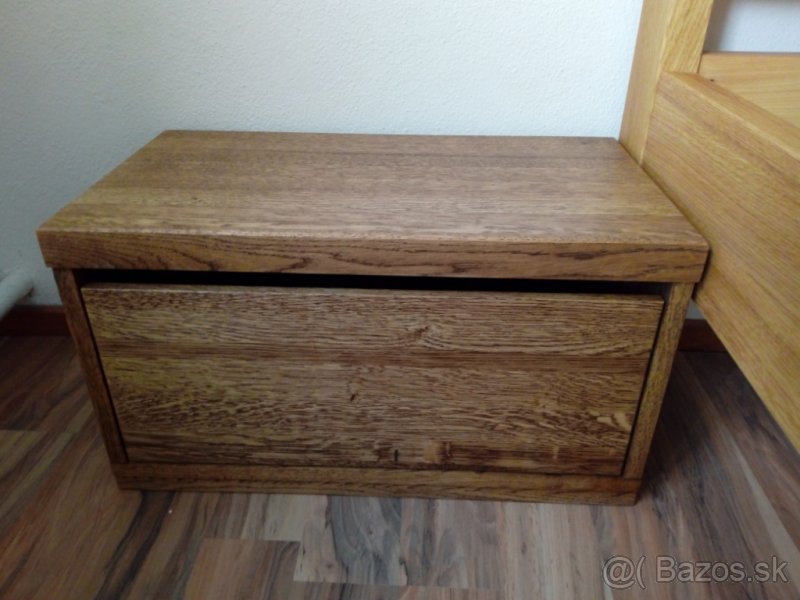 Dubová posteľ Ema + 2masívne stolíky zdarma - 10