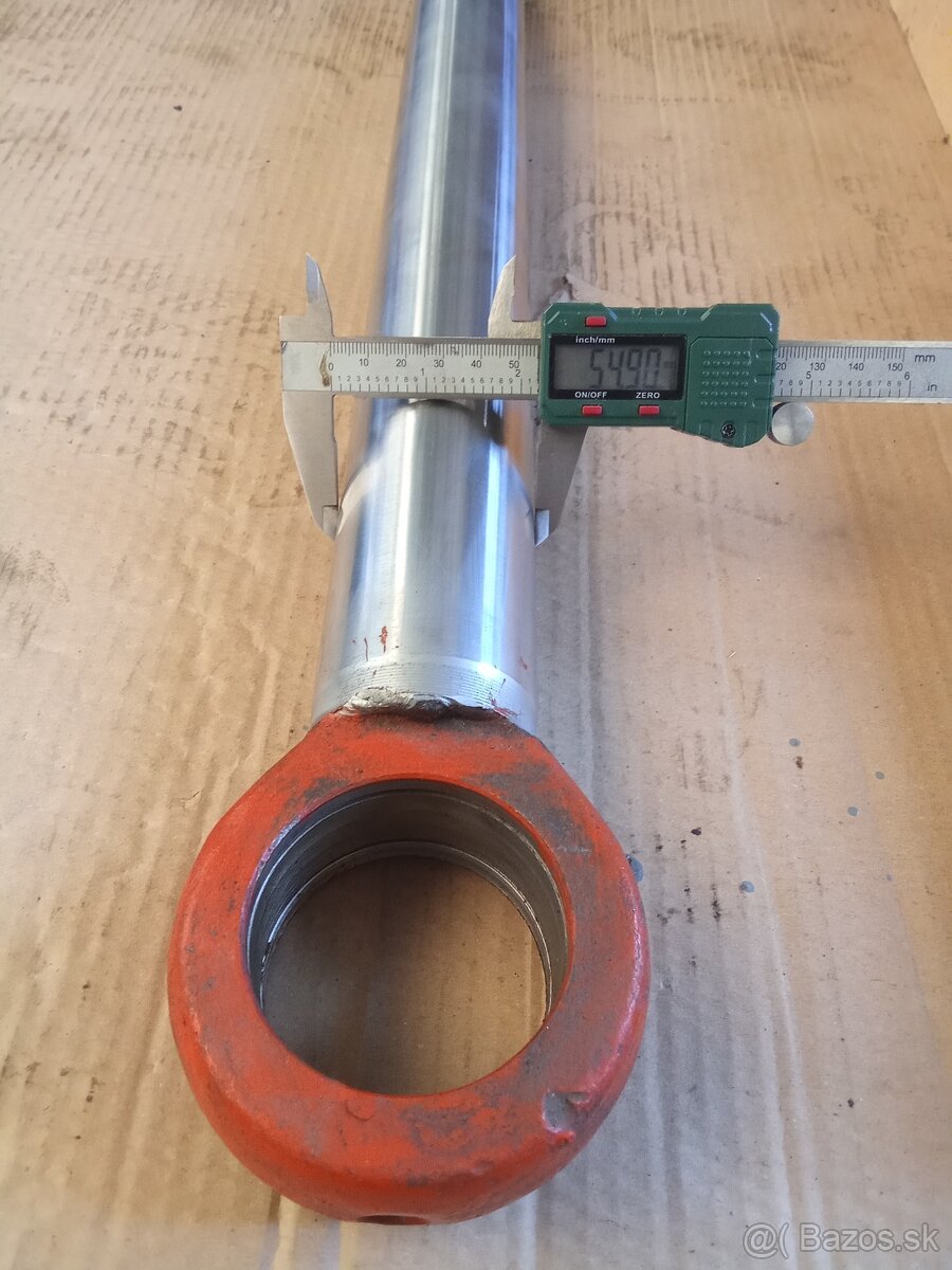 Belarus MTZ hydraulický valec novy - 10