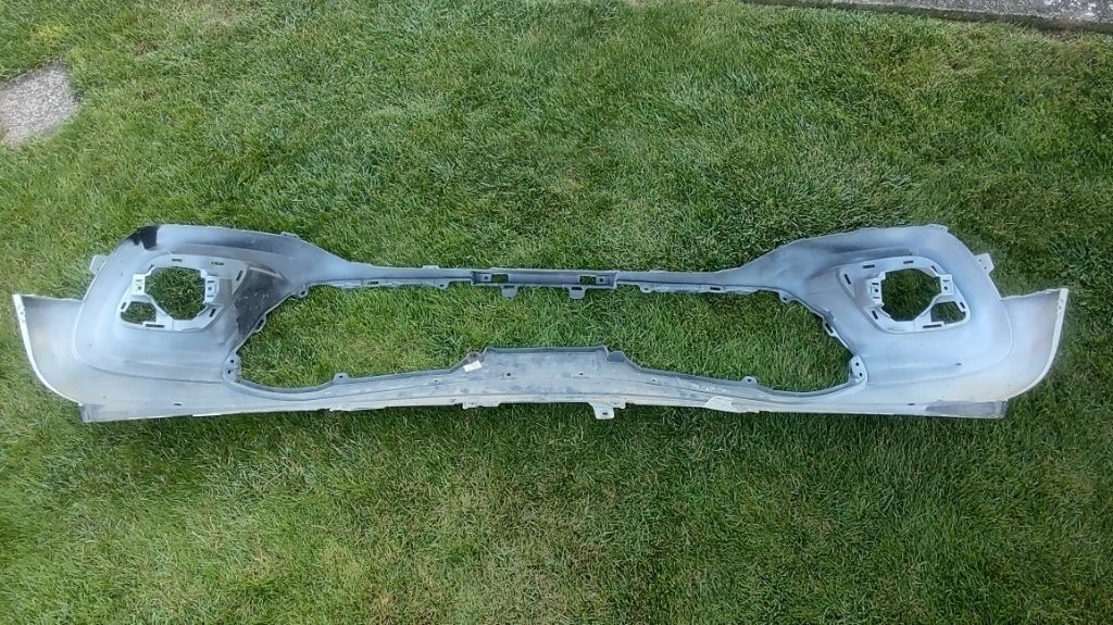 Mercedes X class W470 2017 - 2020 - Predny naraznik - 10