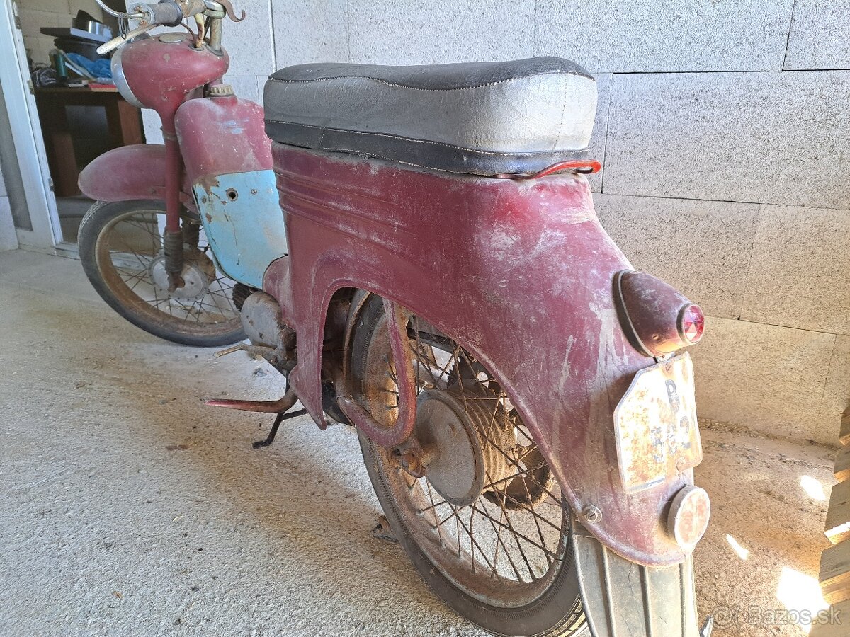 JAWA 50 typ:555 PIONIER - 10