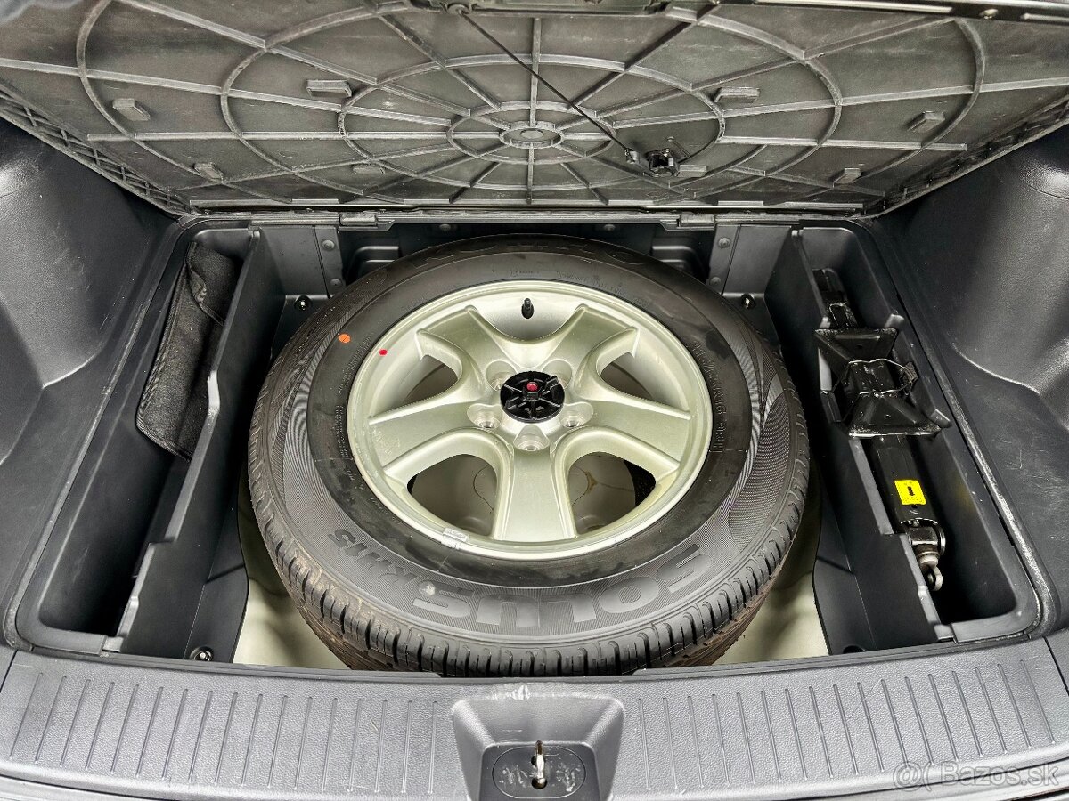 Kia Sportage 2.0 CRDi LX A/T - 10