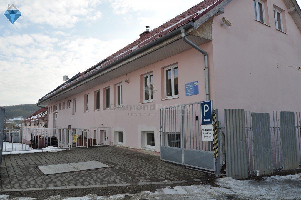 Na predaj logisticko-priemyselná budova v Malom Šariši - 10