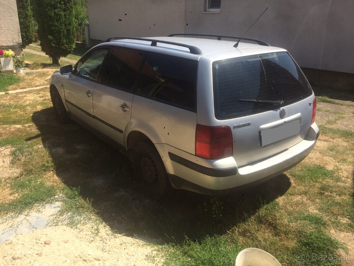Volkswagen Passat - 10