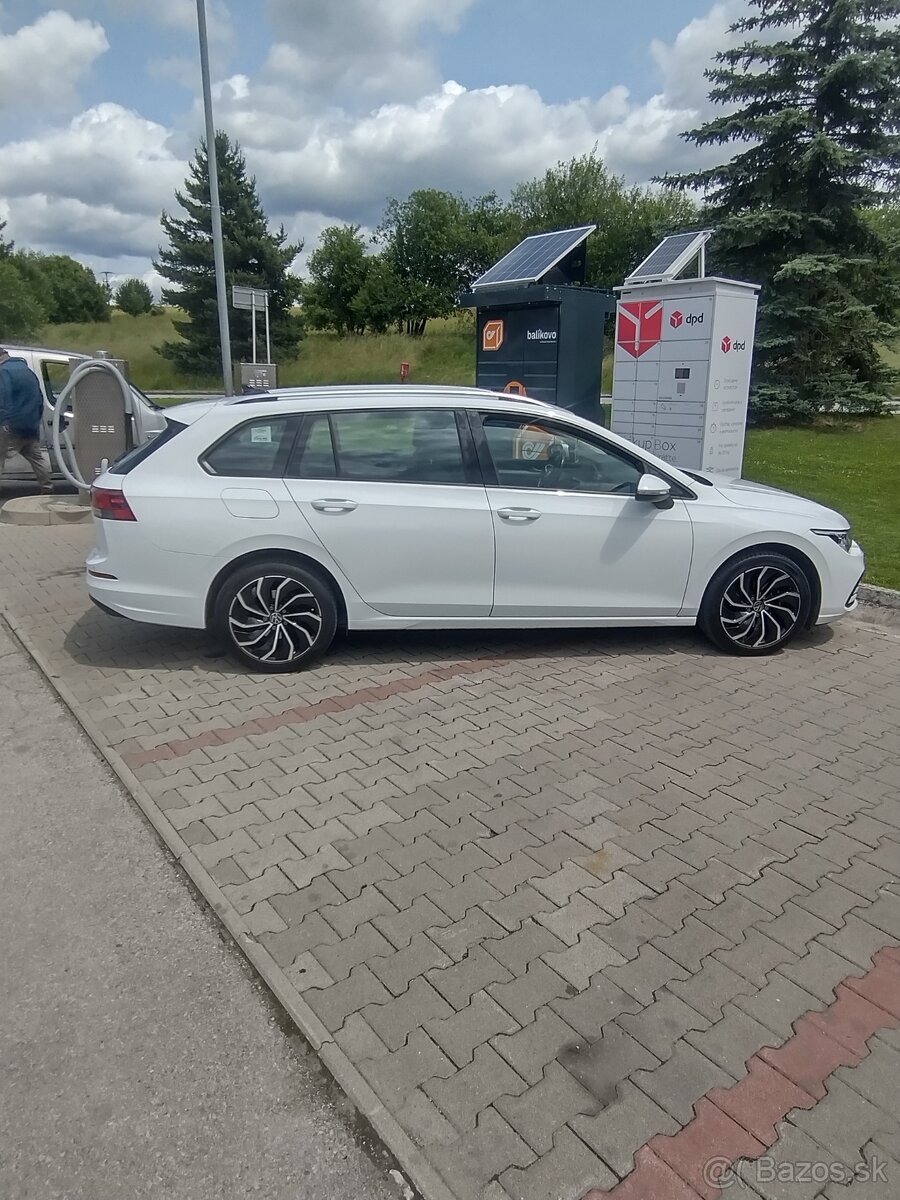 VW Golf 8,1,5 TSi e-tec,2021,99.000 km - 10