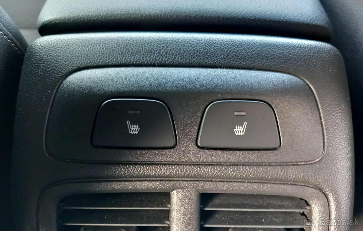 Opel Insignia 2.0Cdti Ultimate 4x4 Automat r.v.2021 Kúp.SR - 10