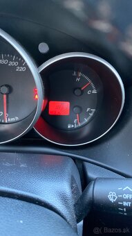 Predám Mazda 3 1.6 benzín 77kw - 10
