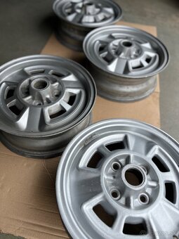 Crokodora CD8 4,5/R13 4x98 - 10