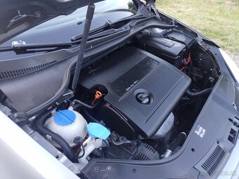 VW Golf 5 1.4 - 10