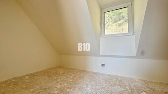 REZERVOVANÉ-Rodinný dom v peknom prostredí - Polerieka - 10