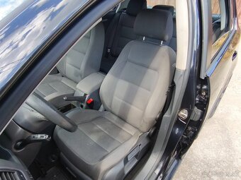 Predám Volkswagen golf 5 2.0 TDI 103 kw rv 2004 - 10