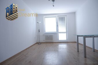 veľkometrážny 3izbový byt v Šali na prenájom - 10