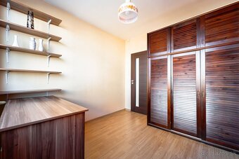 Praktický 4 izbový byt vo výbornej lokalite, Rosná ul. Košic - 10