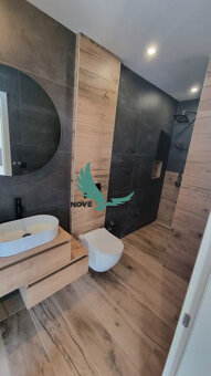 Luxusná novostavba vily s bazénom a nerušeným výhľadom na mo - 10