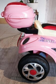 Detské elektrické autíčko skúter - 10