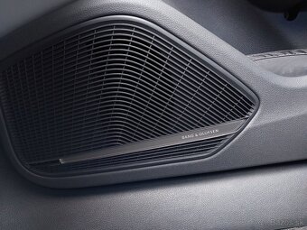 AUDI A4 QUATTRO 2.0TDI 140KW model B9 - 10