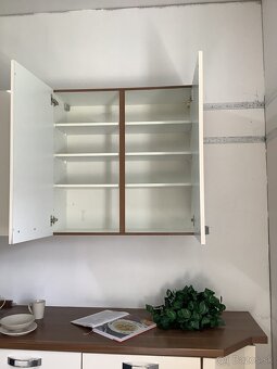 Moderná krémová lesklá kuchyňa GRÉTA - 10
