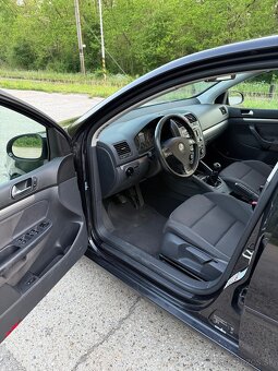 Volkswagen Golf 5 2.0TDi 103kw - 10