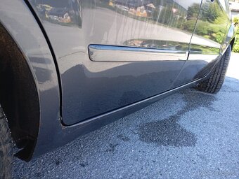 Predám Ford Galaxy - 10