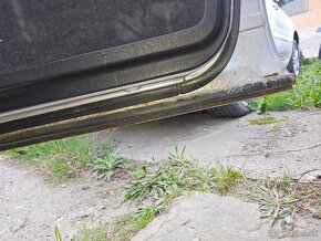 Bmw e32 750i v12 w12 vymenim - 10