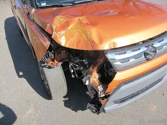 Suzuki Vitara 1.6 DDiS 4x4 - 10