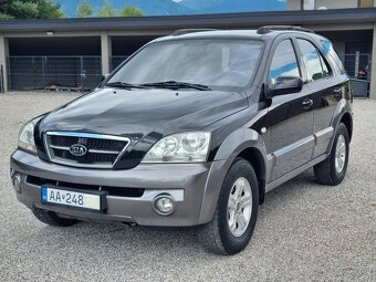 KIA SORENTO 2,5CRDi 4x4 - 10