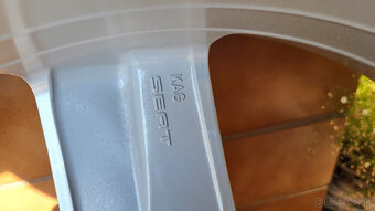 alu R18 5x112, orig. VW Group /Seat, VW, Škoda/ pneu 225/40 - 10