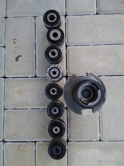 Predam gb zavitovu hlavu a tk frezu. - 10