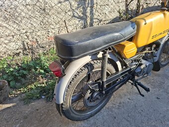 Jawa mustang 23 - 10