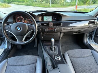 BMW 318d E91 Automat, Xenóny - 10