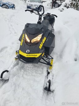 Ski doo summit E-TEK 850 154rev - 10