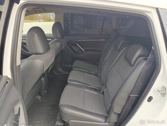 Toyota Verso 2,2 D-CAT - 10