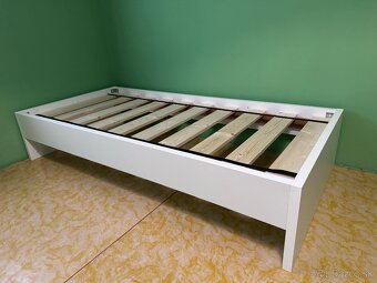 Predám jednolôžkovú posteľ 90x200cm BIELA PEVNA KVALITNA NEW - 10