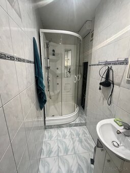 Slnečná garsónka v dobrej lokalite - sídlisko KVP - 10