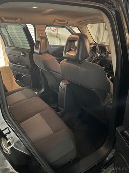 Jeep Patriot 2.4L+LPG 4x4 2008 - 10