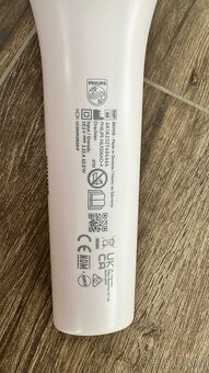 Philips Lumea Series 9900 BRP958/00 + Philips Facial Hair Re - 10
