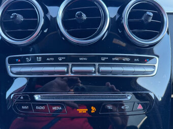 Mercedes-Benz GLC Kupé 220d 4MATIC A/T 120kW A9 5d - 10