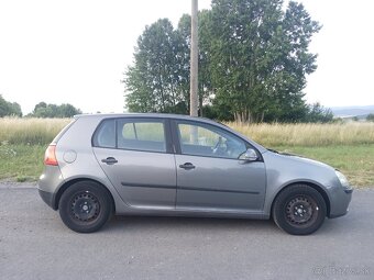 VW Golf 5 1.4 - 10