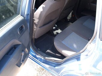 Ford Fiesta 1.3i Duratec Ambiente - 10