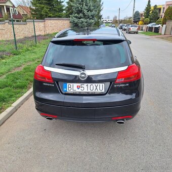 Opel Insignia 4x4 2.0 CDTI 143 kW - 10