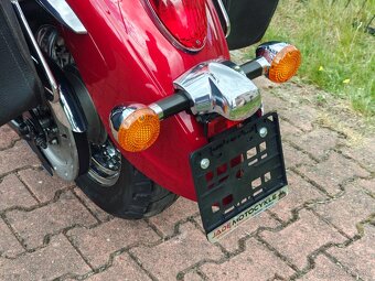 Kawasaki VN 900 Classic - 10