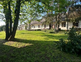 Na predaj MEŠTIANSKY DOM aj PREDAJŇA na pozemku 4349 m2 . - 10