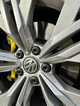 VW Passat B8 Alltrack DSG 4Motion - 10