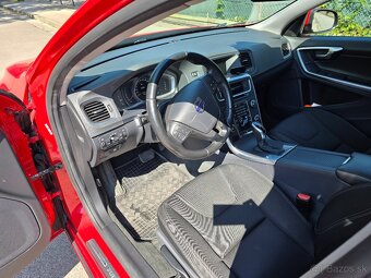 Volvo V60 D3 2.0D 110 kw 2017 - 10